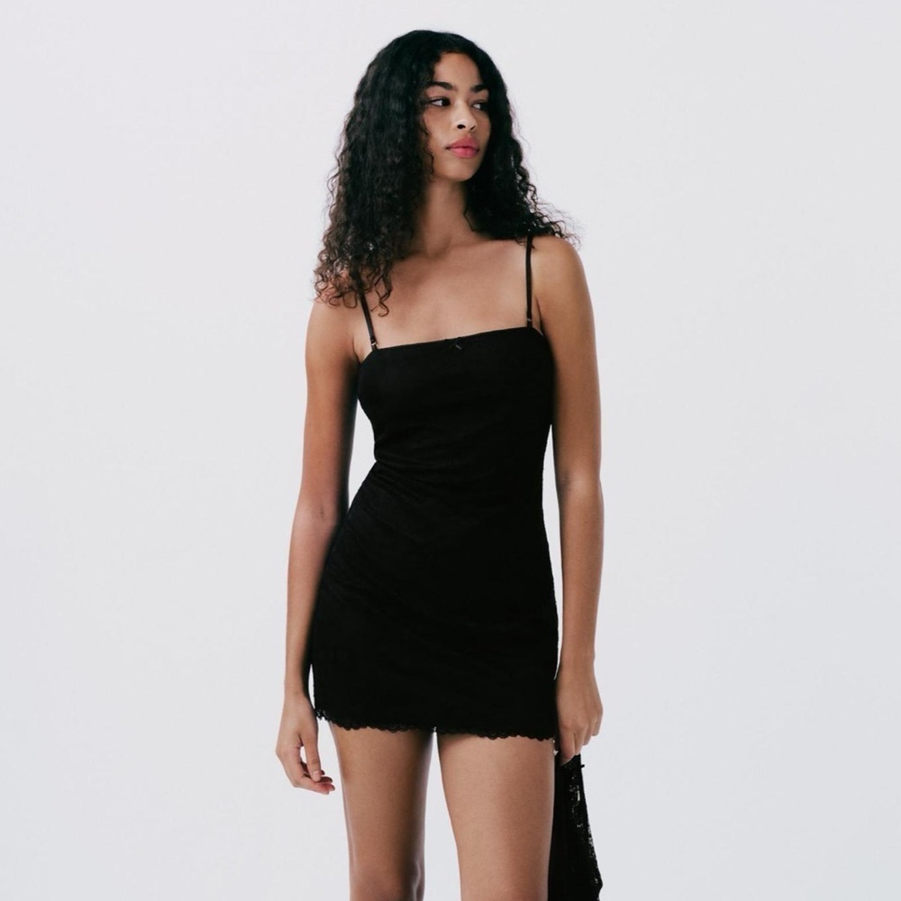 💟ZARA SHORT DRESS WITH LACE